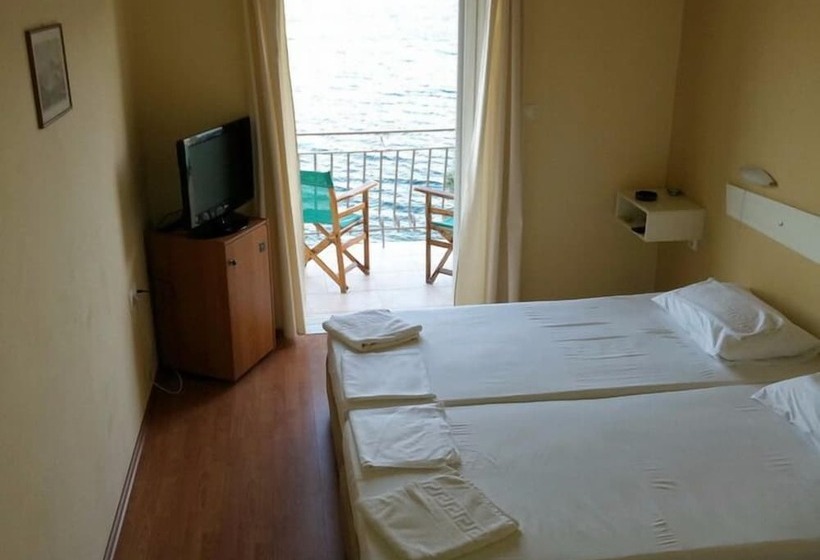Camera Standard Vista Montagna, Annema Hotel And Restaurant
