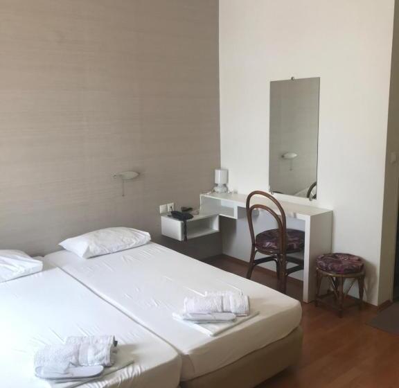 Triple Room Sea View, Annema Hotel And Restaurant