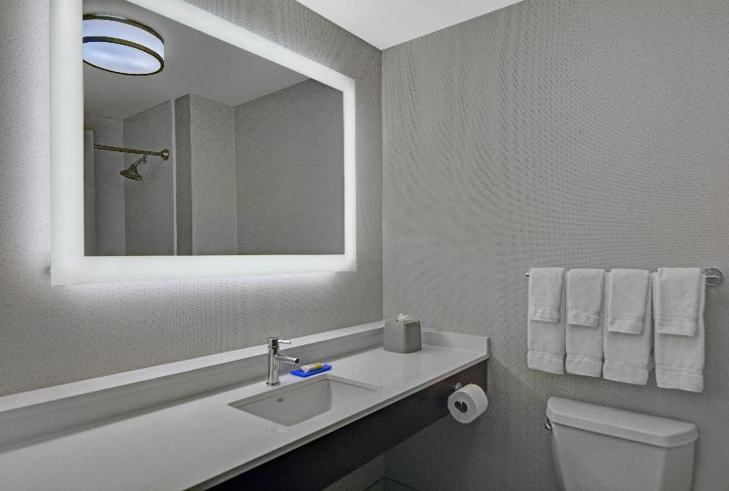Номер Стандарт, Holiday Inn Express Atmore, An Ihg