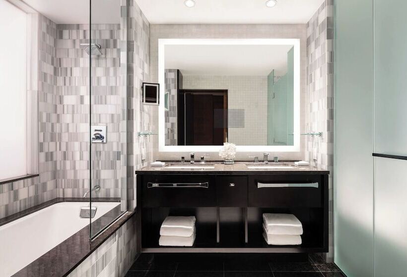 اتاق دلوکس مخصوص معلولین, The Ritz Carlton, Los Angeles L.a. Live