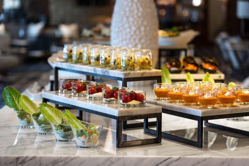 اتاق کلاب, The Ritz Carlton, Los Angeles L.a. Live