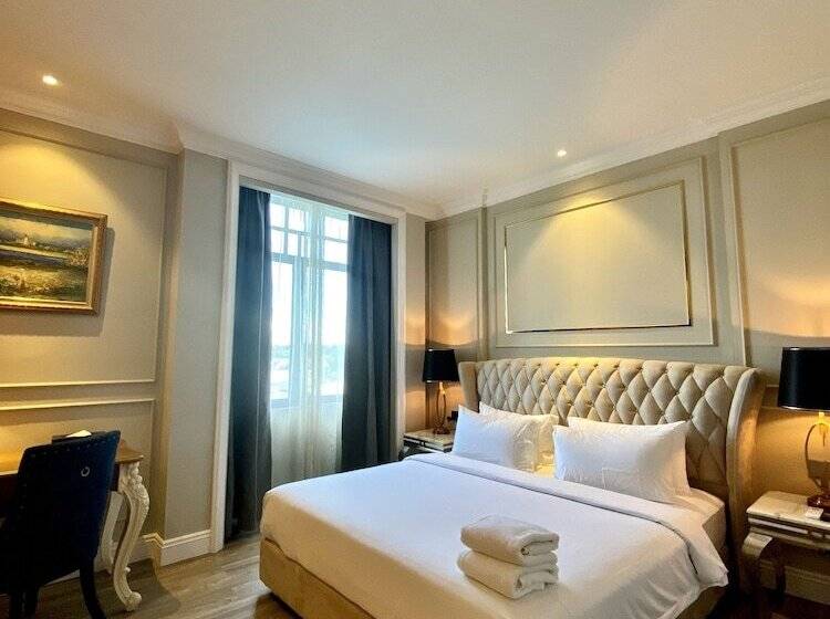سوییت, Grand Eska Hotel & Suites Batam