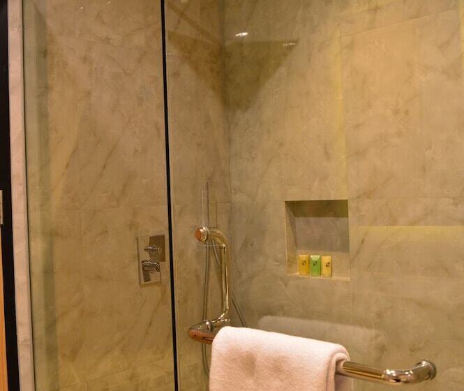 اتاق سوپریور, Swiss Belhotel Papua