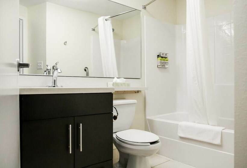스위트, Candlewood Suites Richmond North Glen Allen, An Ihg