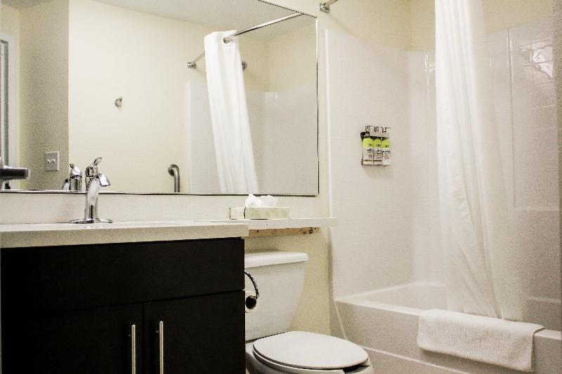 스탠다드 스튜디오, Candlewood Suites Richmond North Glen Allen, An Ihg