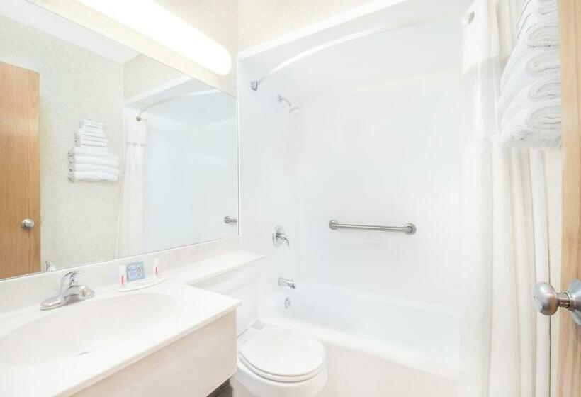 스탠다드 룸, Days Inn By Wyndham West Rapid City