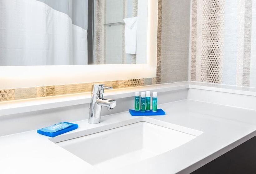 スイート, Holiday Inn Express Hotel & Suites Eugene Downtown   University, An Ihg