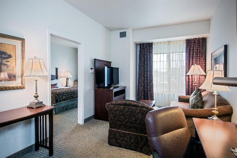 Sviitti, Staybridge Suites Rockford, An Ihg