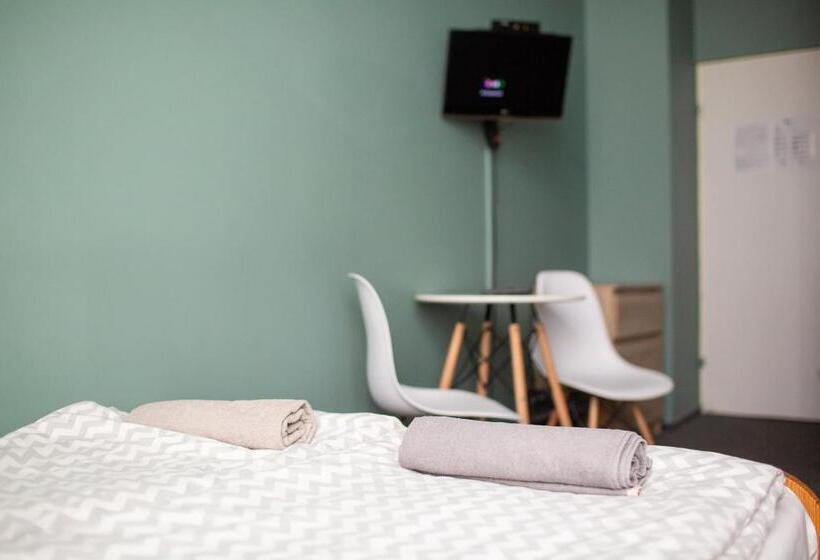 غرفة قياسية, Moon Hostel Wrocław