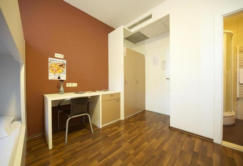 اتاق استاندارد چهار تخته, Funk Lounge Hostel