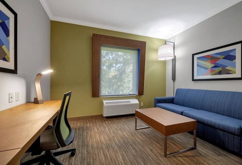Люкс, Holiday Inn Express Hotel & Suites Lufkin South, An Ihg