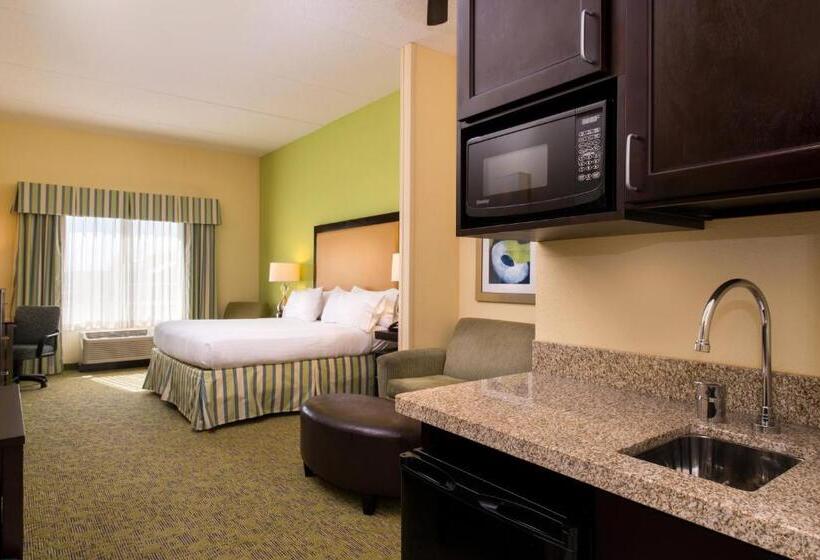 Люкс Кровать Кинг, Holiday Inn Express And Suites Dickson City, An Ihg