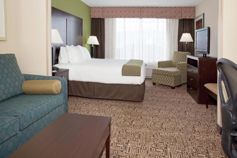 장애인을 위한 스위트, Holiday Inn Express Richfield, An Ihg