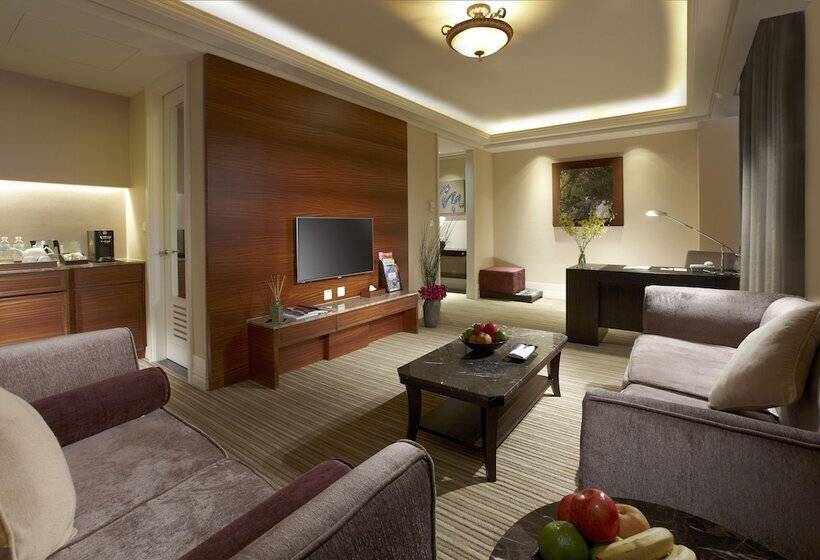 سوییت, Evergreen Resort Hotel   Jiaosi