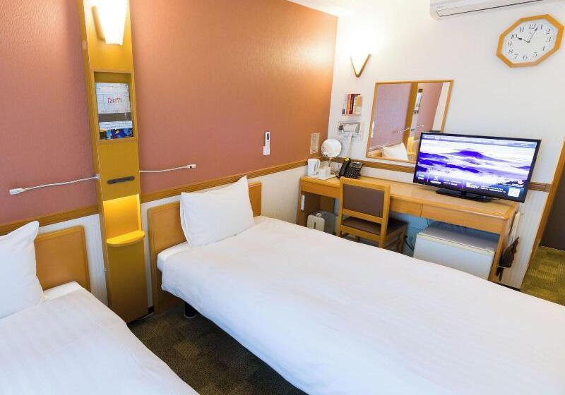Номер Стандарт, Toyoko Inn Hakata-guchi Ekimae No.2
