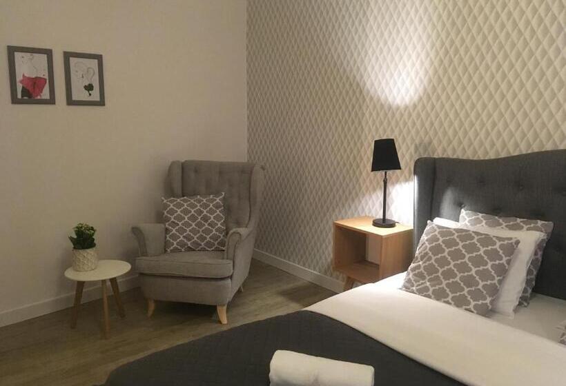 آپارتمان 1 خوابه, Blooms Inn & Apartments