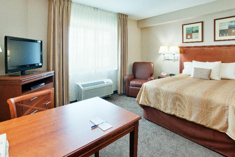 스탠다드 스튜디오 킹침대, Candlewood Suites Hazleton, An Ihg