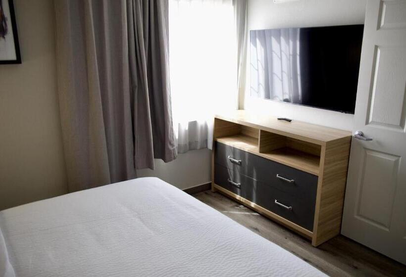 Люкс Повышенной Комфортности, Candlewood Suites Harrisonburg, An Ihg