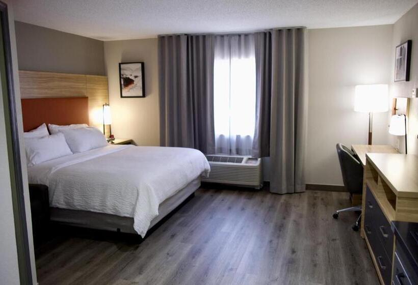 Люкс, Candlewood Suites Harrisonburg, An Ihg