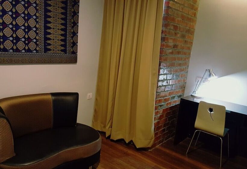 Номер Deluxe, Super 8 Hotel @ Georgetown