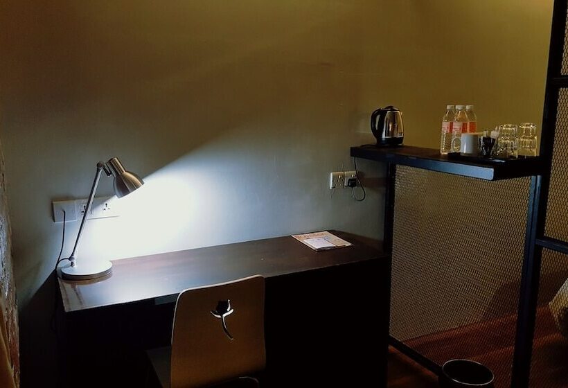 Номер Deluxe, Super 8 Hotel @ Georgetown