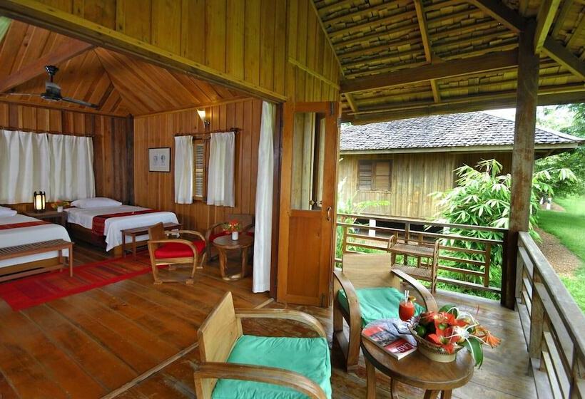 Номер Стандартный с Видом, La Folie Lodge