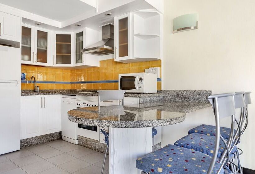Апартаменты 2 Спальни, Apartments At Cala Blanca