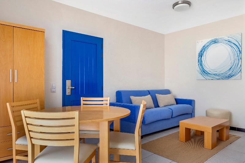 Апартаменты 1 Спальня, Apartments At Cala Blanca