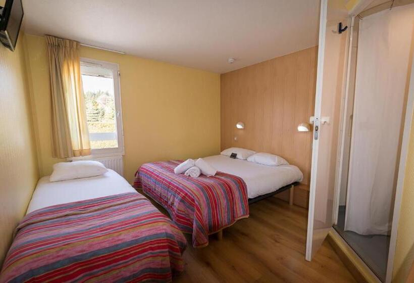 Номер Стандарт Трехместный, Fasthotel Annecy
