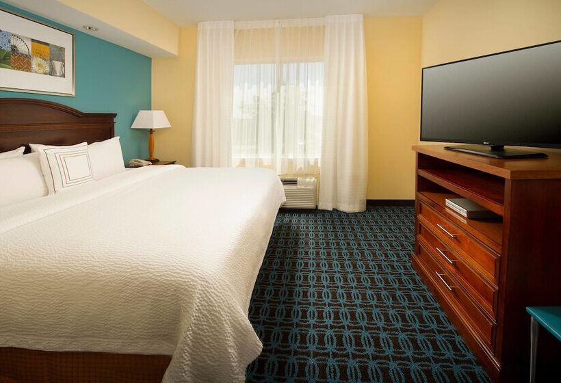 エクゼクティブスイート, Fairfield Inn & Suites By Marriott Marshall