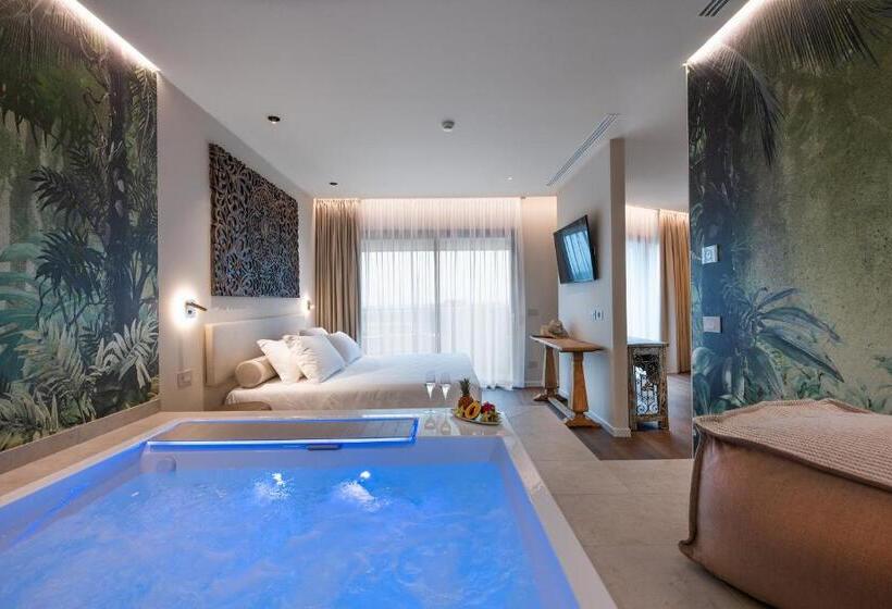 Люкс с гидромассажем, Savoy Beach Hotel & Thermal Spa