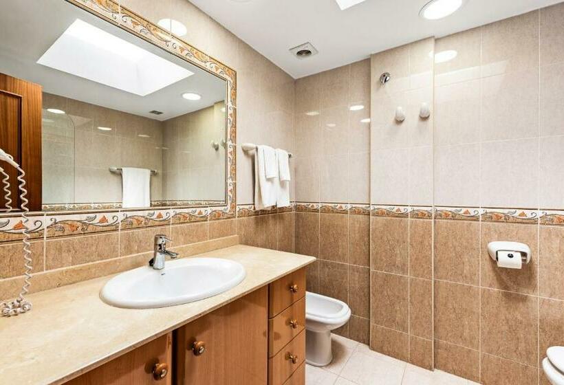 2-Bedroom Classic Apartment, Macdonald Villacana Resort