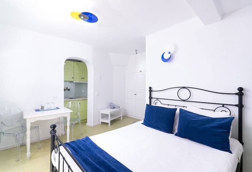 스탠다드 스튜디오, Avant Garde Suites
