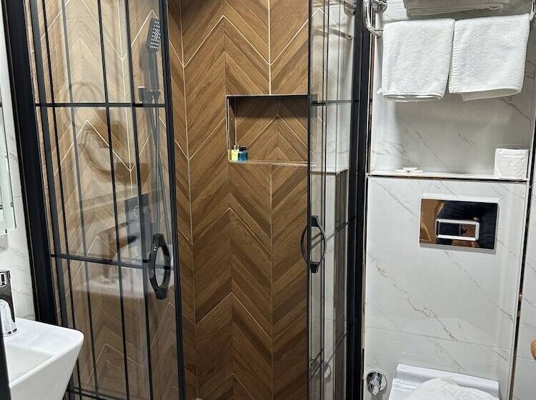 اتاق استاندارد با چشم‌انداز دریا, Blue Tuana Hotel Old City