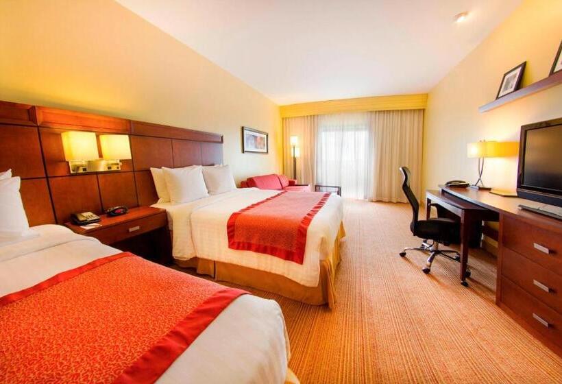 اتاق استاندارد با چشم‌انداز رودخانه, Courtyard By Marriott Paramaribo