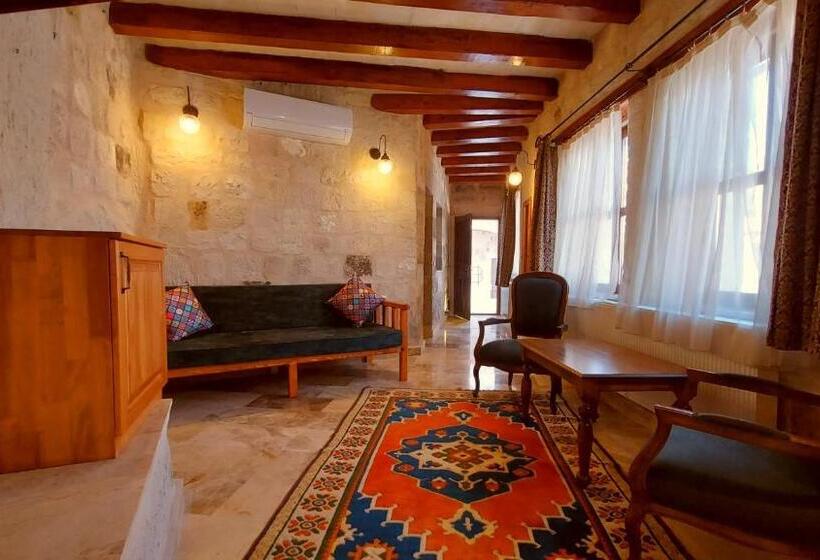 Люкс с Видом, Dervish Cave House & Restaurant