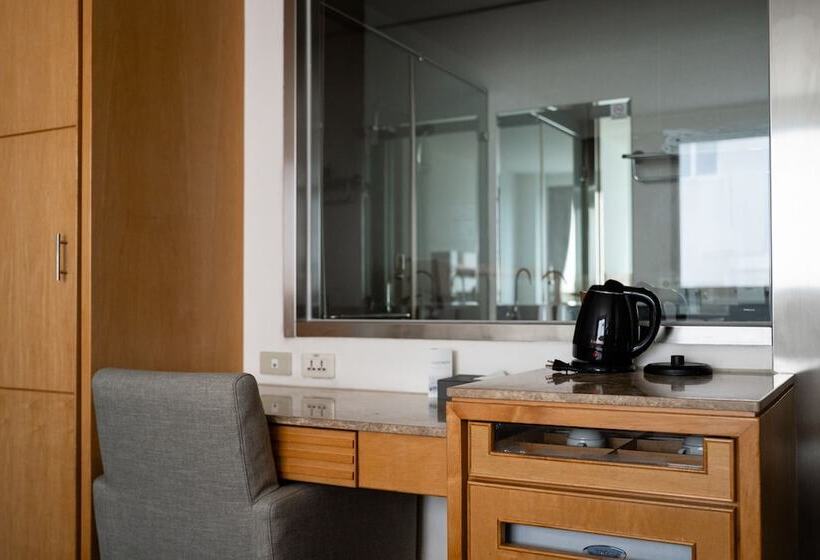 اتاق سوپریور, Ocean Hotel Hualien