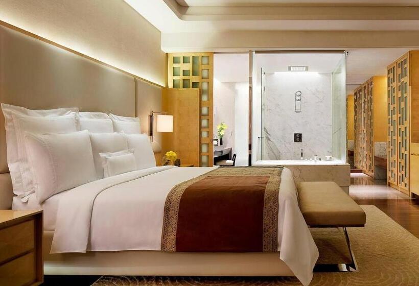 带大床的行政房间, Jw Marriott Hotel Chandigarh
