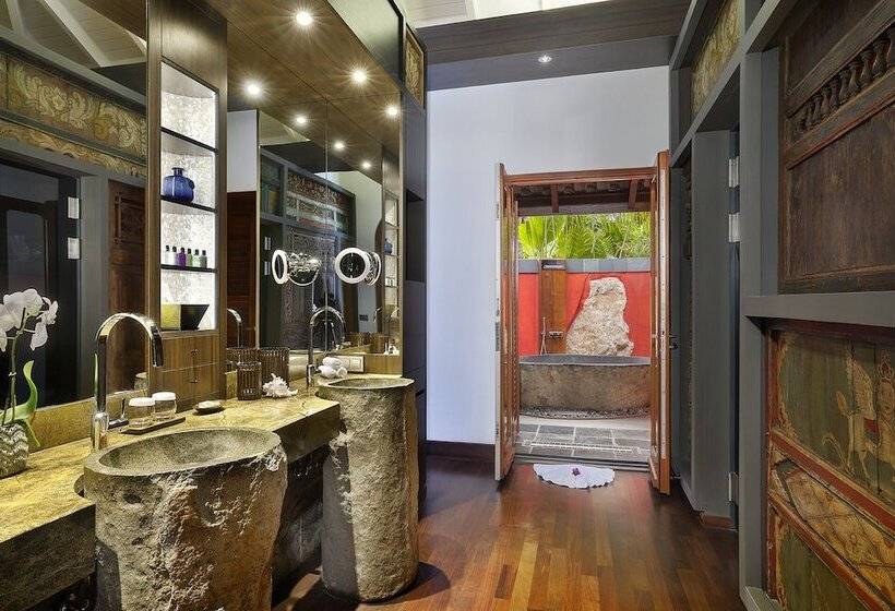 سوییت با چشم‌انداز دریا, Baoase Luxury Resort