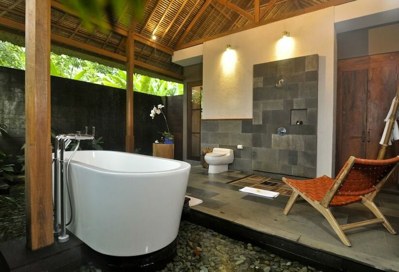 2 Bedroom Villa, Luwak Estate