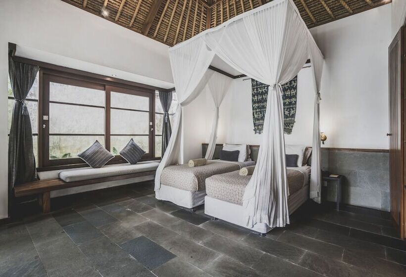 2 Bedroom Villa, Luwak Estate