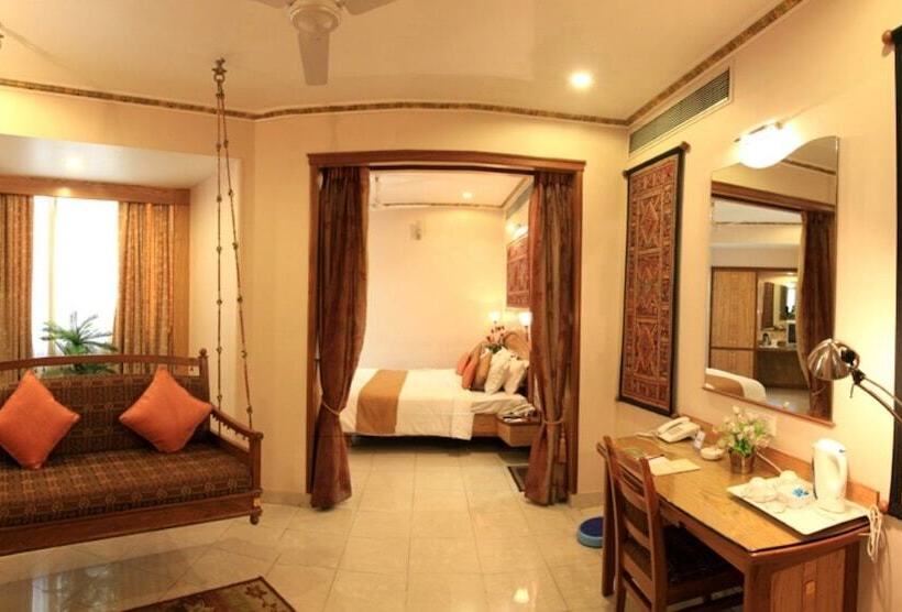 سوئیت پرزیدنت, Mayura