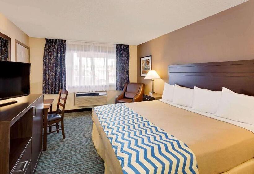 Номер Стандарт Кровать Кинг Адаптированный для Инвалидов, Travelodge By Wyndham Aberdeen