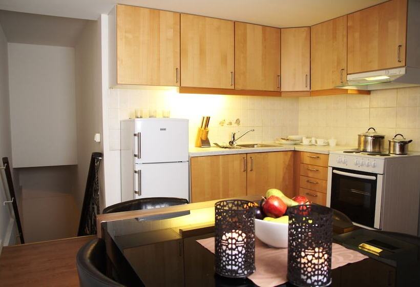 آپارتمان 1 خوابه, Central City Apartments