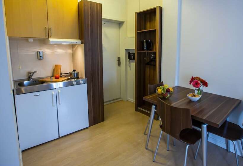 آپارتمان 1 خوابه, Central City Apartments