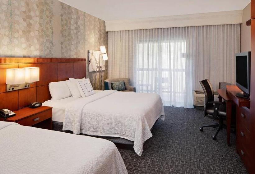 디럭스 룸, Courtyard By Marriott Pittsburgh West Homestead Waterfront
