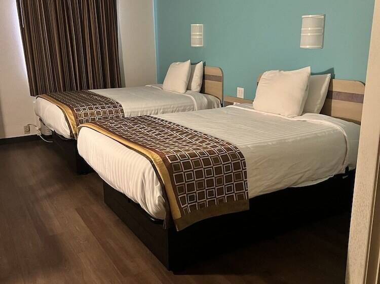 Номер Стандарт 2 Двуспальные Кровати, Howard Johnson By Wyndham Clarksville Tennessee