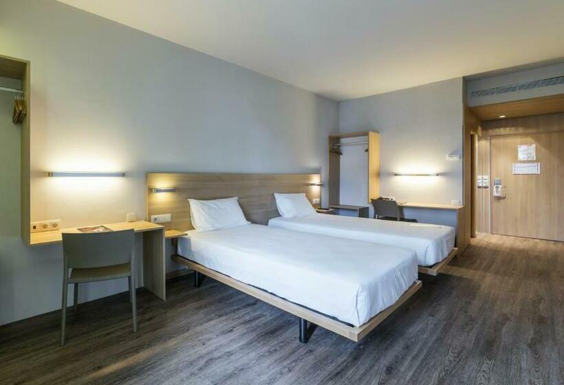 스탠다드 도시전망 룸, Moov Hotel Porto Centro