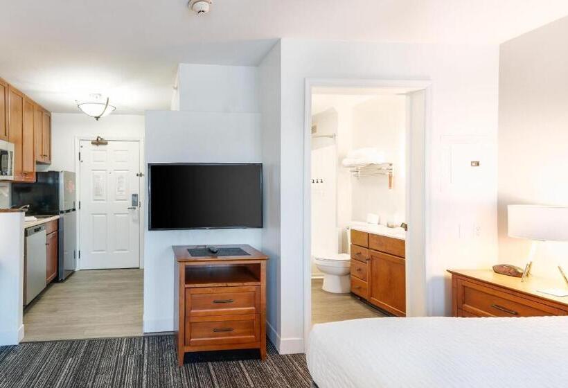 Студия Стандарт, Towneplace Suites Stafford