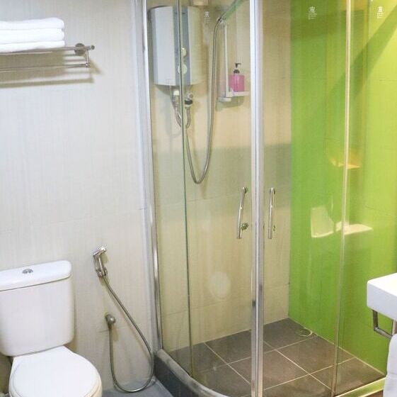 استودیوی استاندارد, Legallery Suites